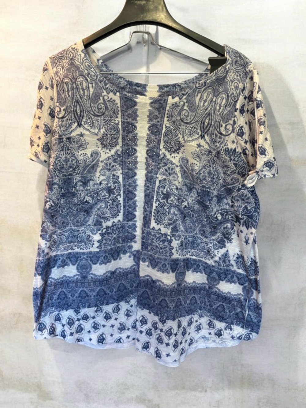 Women’s Blue Paisley Short Sleeve Tee